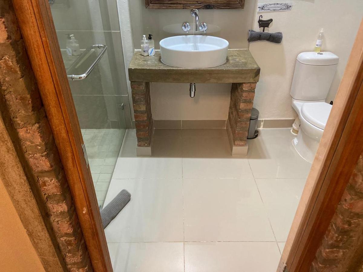 Cape Karoo Guesthouse โบฟอร์ตเวสต์ ภายนอก รูปภาพ