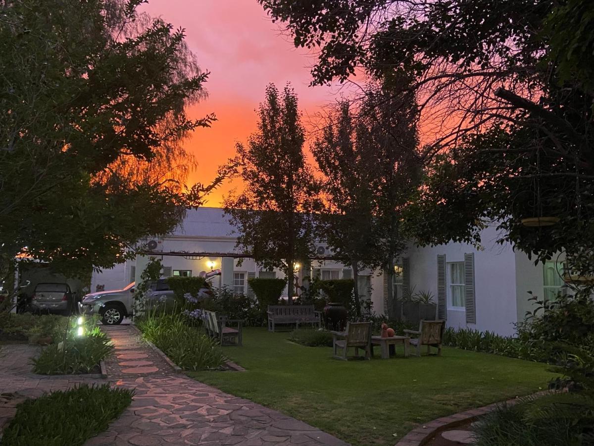 Cape Karoo Guesthouse โบฟอร์ตเวสต์ ภายนอก รูปภาพ