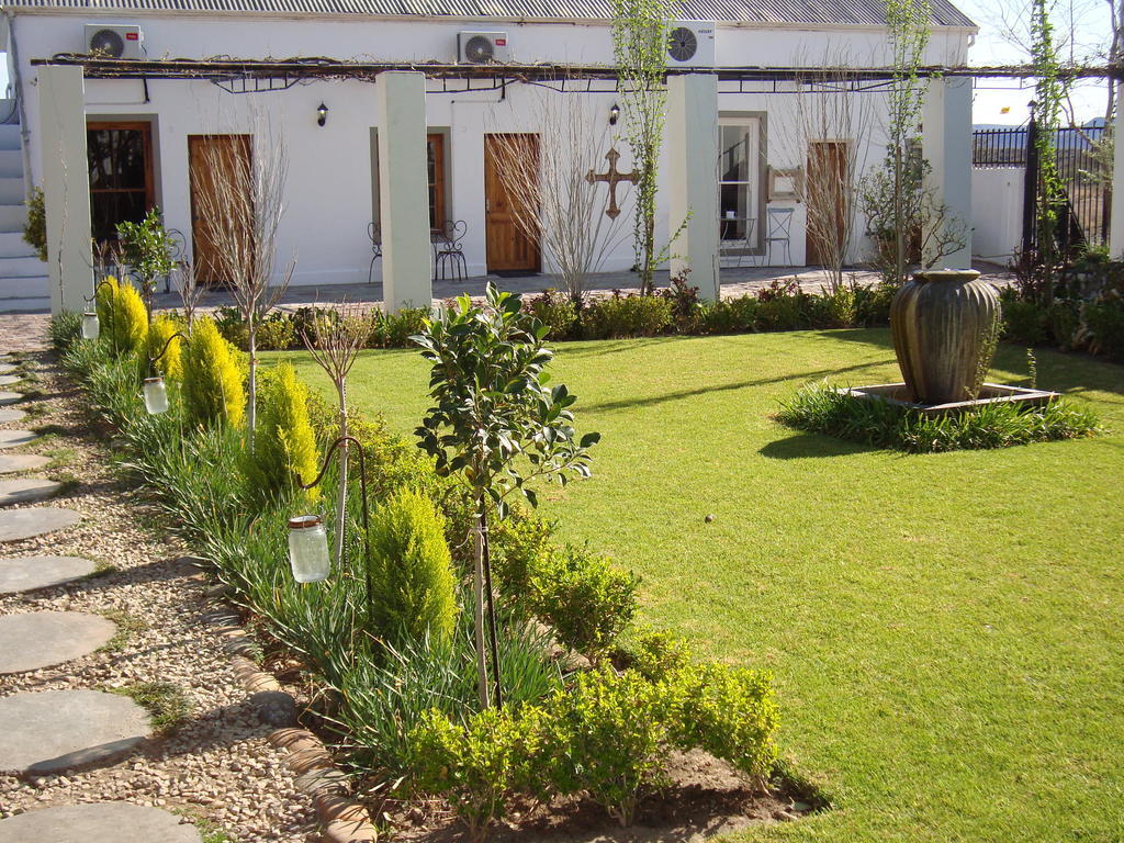 Cape Karoo Guesthouse โบฟอร์ตเวสต์ ภายนอก รูปภาพ