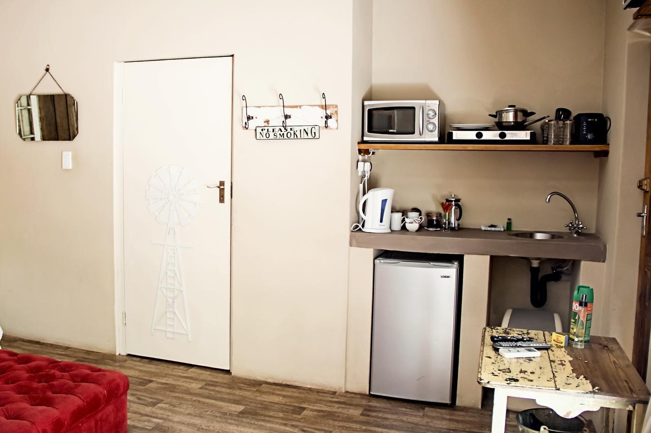 Cape Karoo Guesthouse โบฟอร์ตเวสต์ ภายนอก รูปภาพ