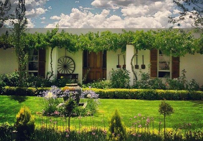 Cape Karoo Guesthouse โบฟอร์ตเวสต์ ภายนอก รูปภาพ